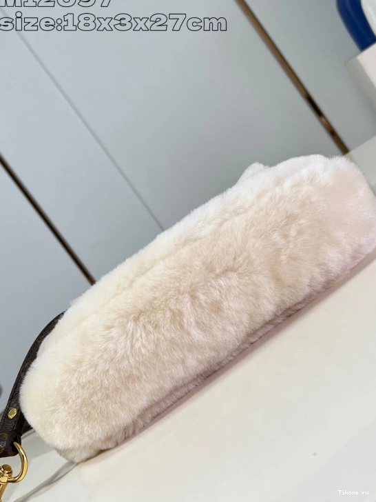Cheap Sunset Ski Vuitton Louis 0803